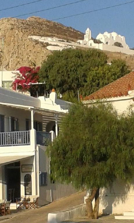 Artemis Rooms Folégandros Exteriér fotografie