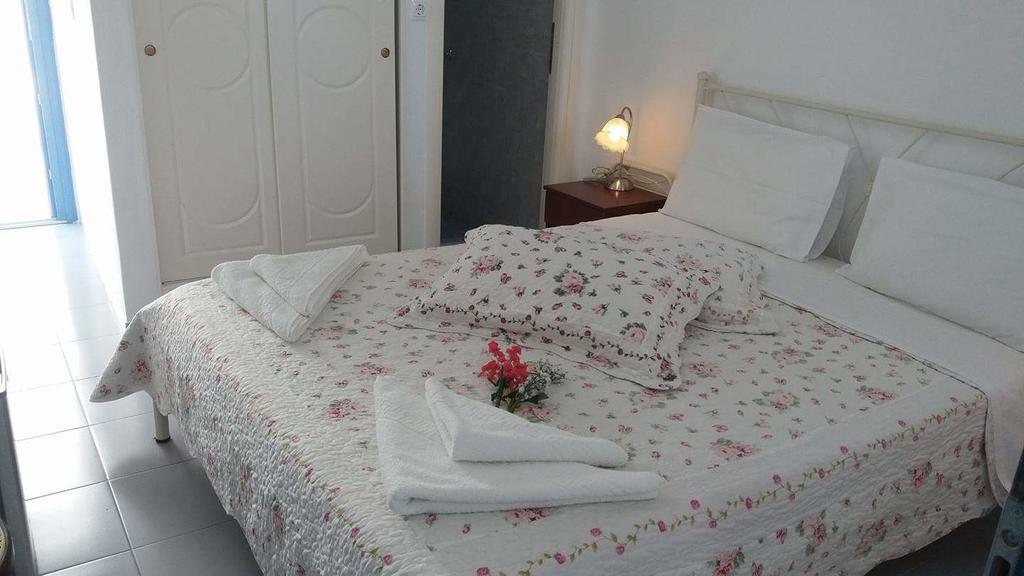 Artemis Rooms Folégandros Exteriér fotografie