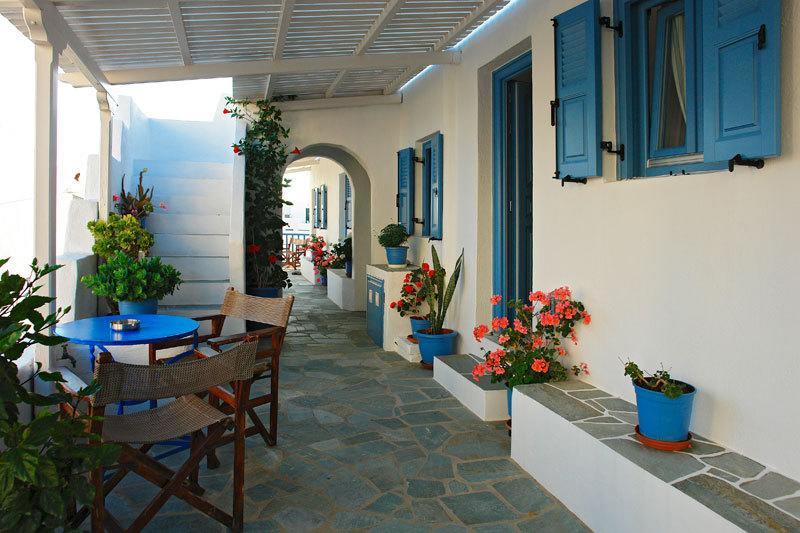 Artemis Rooms Folégandros Exteriér fotografie